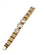 Armbänder. Bracelet in 18K yellow gold in the style of Chanel