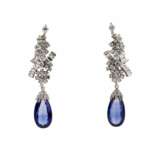 Gold earrings with diamonds and sapphires - photo 1