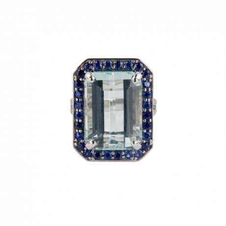 Spectacular ladies set in white gold with aquamarines, sapphires and diamonds. - photo 5