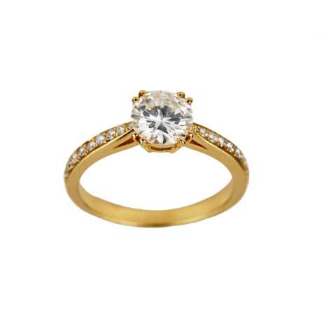 Gold ring with diamonds. - Foto 1