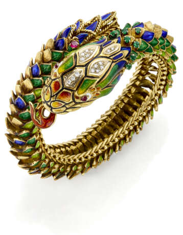 Diamond and yellow gold snake shaped bracelet accented with chiseled and partly enameled scales, rubies for the eyes, g 177.75 circa, length cm 17.80 circa. Marked 18K, Italy. - photo 1