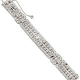 Round, marquise and baguette diamond white gold modular bracelet, marquise ct. 1.20 circa main diamond, in all ct. 12.60 circa, g 47.53 circa, length cm 17.9 circa. (defects and losses) - photo 3