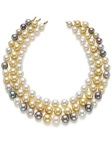 Three white, grey and gold graduated pearl necklaces, mm 10.30 to mm 15.00 circa pearls, cm 51.00, cm 46.00 and cm 42.00 circa necklaces, with bi-coloured gold hidden clasps, in all g 296.40 circa. - photo 1