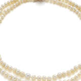 Two strand natural slightly irregular saltwater pearl graduated necklace accented with cabochon ct. 3.30 circa sapphire, diamond, yellow gold and silver clasp, mm 4.20 to mm 6.60 circa pearls, diamonds in all ct. 1.10 circa, g 33.40 circa, length cm - photo 3