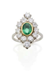 Oval ct. 1.80 circa emerald and diamond bi-coloured gold ring, diamonds in all ct. 4.10 circa, g 8.07 circa size 25/65.