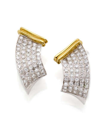 LEGNAZZI | Diamond and bi-coloured gold earrings, diamonds in all ct. 2.00 circa, g 19.24 circa, length cm 2.8 circa. Marked 1932 AL. - photo 1