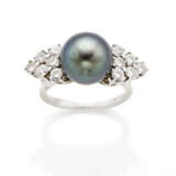 Tahiti pearl, diamonds and white gold ring, mm 11.70 circa pearl, g 7.37 circa size 16/56. - фото 2