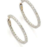 Diamond and white gold earrings, in all ct. 2.10 circa, g 9.57 circa, length cm 3.30 circa. - photo 1