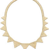 Yellow gold hexagonal flat link modular necklace, g 49.21 circa, length cm 46.0 circa. Marked 74 VR. - Foto 2