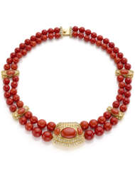 Two strand red coral bead graduated necklace with diamond and yellow gold spacers, centerpiece and clasp, diamonds in all ct. 2.80 circa, mm 7.90 to mm 12.83 circa beads, g 144.98 circa, length cm 44.50 circa. French import mark. (slight defects) | T