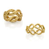 GIANMARIA BUCCELLATI | Two yellow gold intertwined rings, g 12.59 circa size 12/52. 13/53. Marked 12 CO. - photo 1