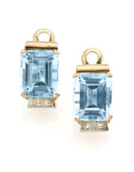 Octagonal ct. 7.20 circa and ct. 7.30 circa aquamarine, huit huit diamond, gold and platinum earrings, g 11.13 circa, length cm 1.9 circa.