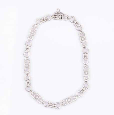 A fine, highcarat Diamond Necklace in Art-déco Style. - фото 1