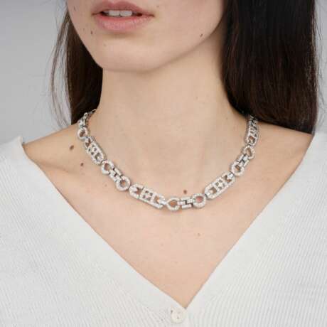 A fine, highcarat Diamond Necklace in Art-déco Style. - photo 3
