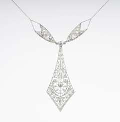 A highquality Art-déco Diamond Necklace.