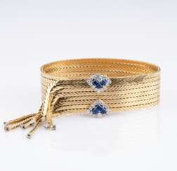 A rare Vintage Gold Bracelet with Sapphire Diamond Clasp.