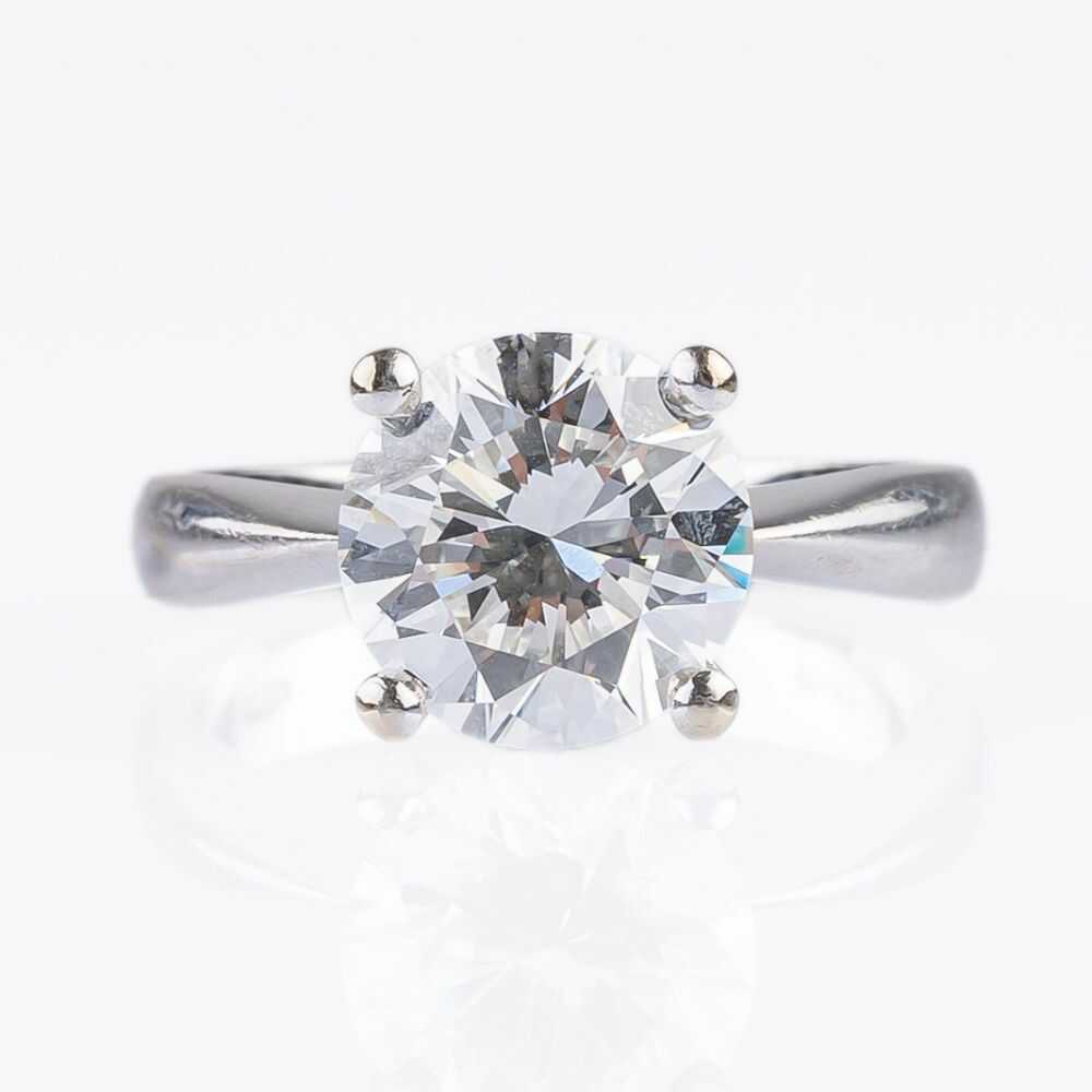 An excellent, fine-white Solitaire Diamond Ring.