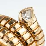 Bulgari. A Gold Ring with Diamond 'Serpentine'. - photo 3