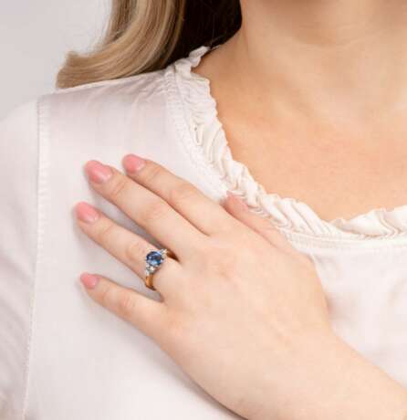 A Sapphire Diamond Ring. - photo 2