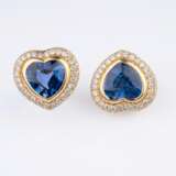 A Pair of fine Sapphire Earclips 'Hearts' with Diamonds. - photo 2