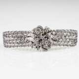 A Vintage Gold Bracelet with Diamonds. - photo 1