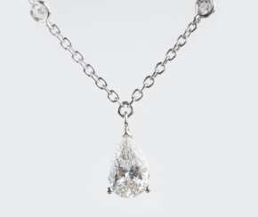 A fine-white Diamond Pendant on Necklace.