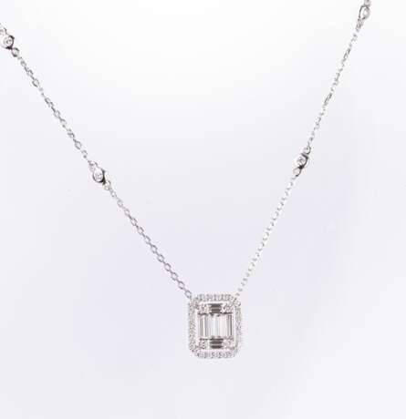 A Diamond Pendant on petite Diamond Necklace. - photo 1