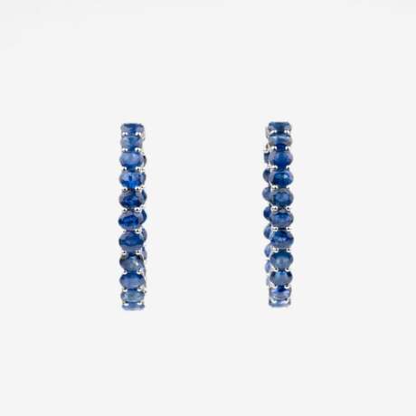 A Pair of large Sapphire Creoles Earrings. - photo 2