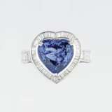 A fine Heart Tanzanite Diamond Ring. - фото 1