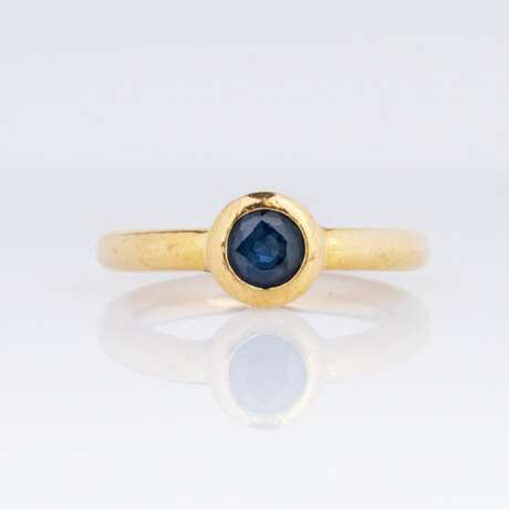 A Sapphire Ring. - photo 1