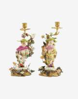 Johann Joachim Kaendler (Fischbach/Sachsen 1706 - Meissen 1775). Pair of Chinese boys with cabbage leaf hats as candlesticks in ormolu mount.