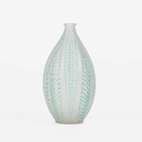 René Lalique (Ay/Marne 1860 - Paris 1945). Vase 'Accacia'. - Foto 1