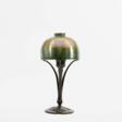 Louis Comfort Tiffany (New York 1848 - 1933), Tiffany studios. A Table Lamp with Favrile Shade. - Prix ​​des enchères