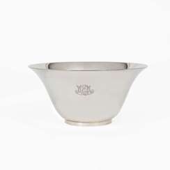 Tiffany & Co. A Large Elegant Bowl.
