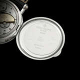 PATEK PHILIPPE. A PLATINUM AUTOMATIC WRISTWATCH WITH MOON PHASES, POWER RESERVE AND DATE - фото 4