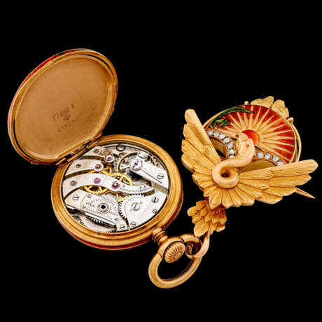 PATEK PHILIPPE. A VERY RARE AND EARLY 18K GOLD AND DIAMOND-SET POCKET WATCH WITH ENAMEL DIAL, BREGUET NUMERALS, ENAMEL CASE BACK DEPICTING A SPHINX AND MATCHING BROOCH - фото 4
