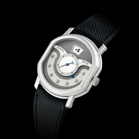 DANIEL ROTH. A VERY RARE PLATINUM AUTOMATIC LIMITED EDITION JUMP HOUR WRISTWATCH WITH WANDERING MINUTES, MADE FOR THE 10TH ANNIVERSARY OF DANIEL ROTH - photo 1