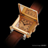 PATEK PHILIPPE. AN 18K PINK AND WHITE GOLD WRISTWATCH - Foto 5