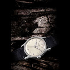 PATEK PHILIPPE. A RARE AND ATTRACTIVE 18K WHITE GOLD WRISTWATCH WITH SWEEP CENTRE SECONDS