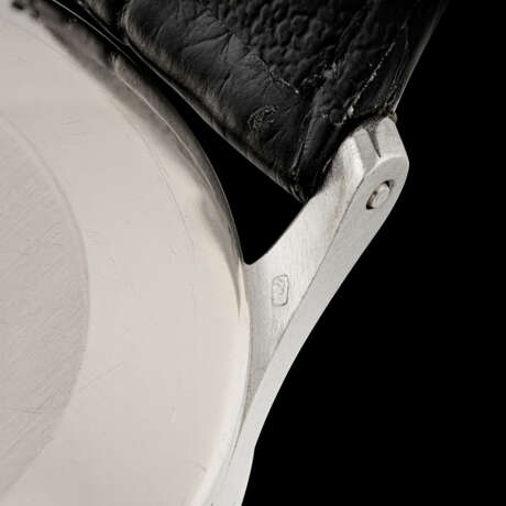 PATEK PHILIPPE. A RARE AND ATTRACTIVE 18K WHITE GOLD WRISTWATCH WITH SWEEP CENTRE SECONDS - photo 5