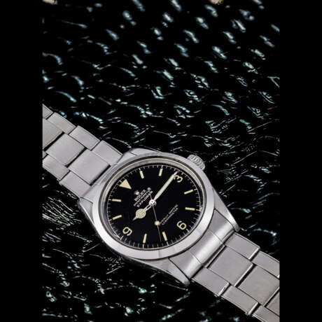 ROLEX. AN EARLY STAINLESS STEEL AUTOMATIC WRISTWATCH WITH SWEEP CENTRE SECONDS AND BRACELET - фото 1