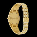 AUDEMARS PIGUET. A LADY’S ATTRACTIVE 18K GOLD AND DIAMOND-SET BRACELET WATCH - фото 2