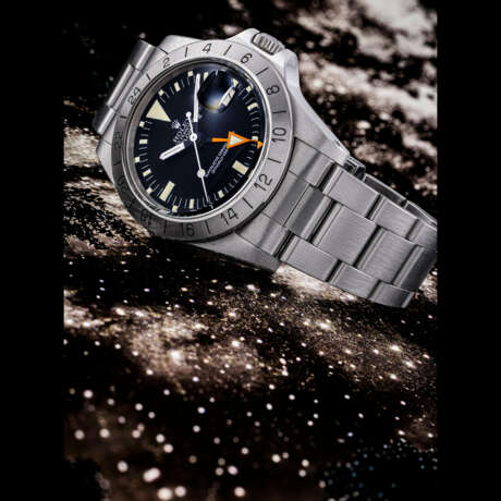 ROLEX. A STAINLESS STEEL AUTOMATIC WRISTWATCH WITH SWEEP CENTRE SECONDS, DATE, 24 HOUR DISPLAY AND BRACELET - photo 1