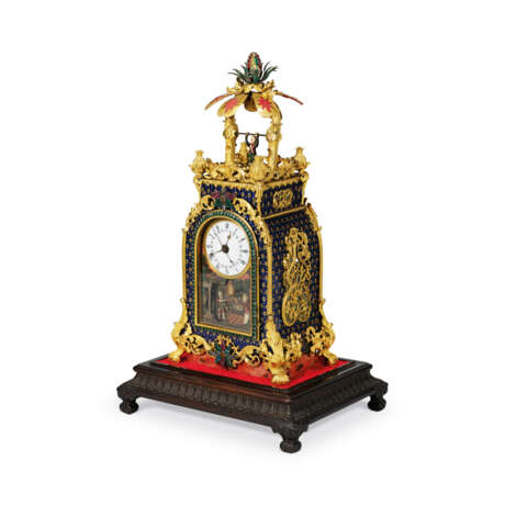 AN IMPERIAL INSCRIBED GILT-BRONZE ENAMEL, PASTE-INSET, QUARTER-STRIKING, MUSICAL AND AUTOMATON ‘ACROBAT’ CLOCK - фото 3