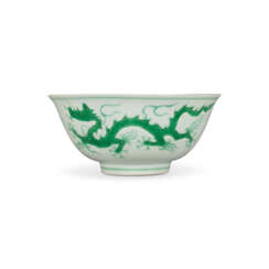 AN INCISED GREEN-ENAMELLED &#39;DRAGON&#39; BOWL