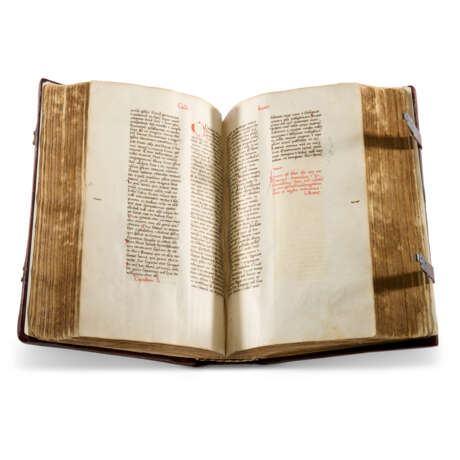 A calligraphic Bible in a dated binding - фото 4