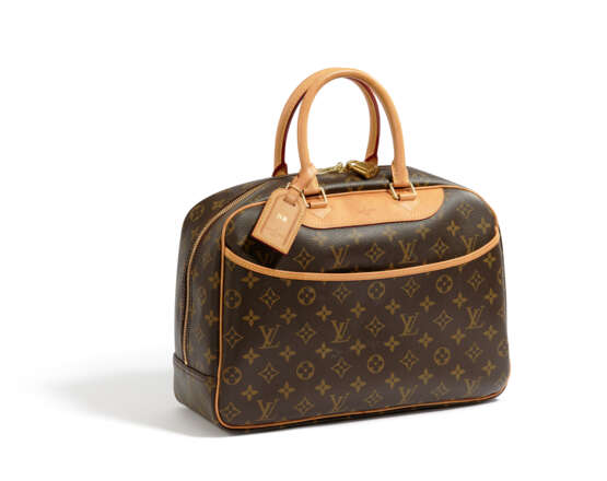 Louis Vuitton. Bowling Vanity Handbag - фото 7