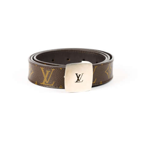 Louis Vuitton. Belt - photo 1