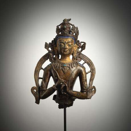 Torso des Adibuddha auf einem Metall-Sockel - фото 1