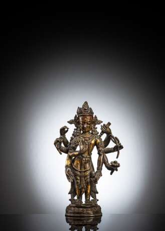 Feuervergoldete Bronze des Amoghapashalokeshvara - фото 1